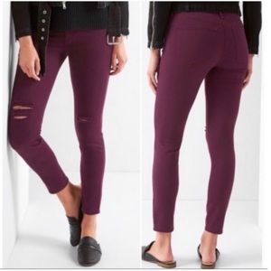 NWOT Gap wine colored distressed legging jeans size 27